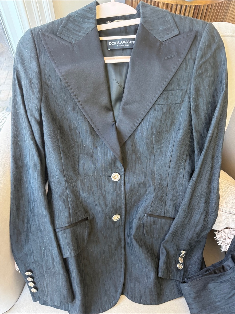 Dolce & Gabbana Women's Black Textured Single-Breasted Blazer suit with pants